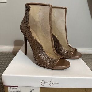 Jessica Simpson Mesh Embellished Open Toe Booties Size 8.5